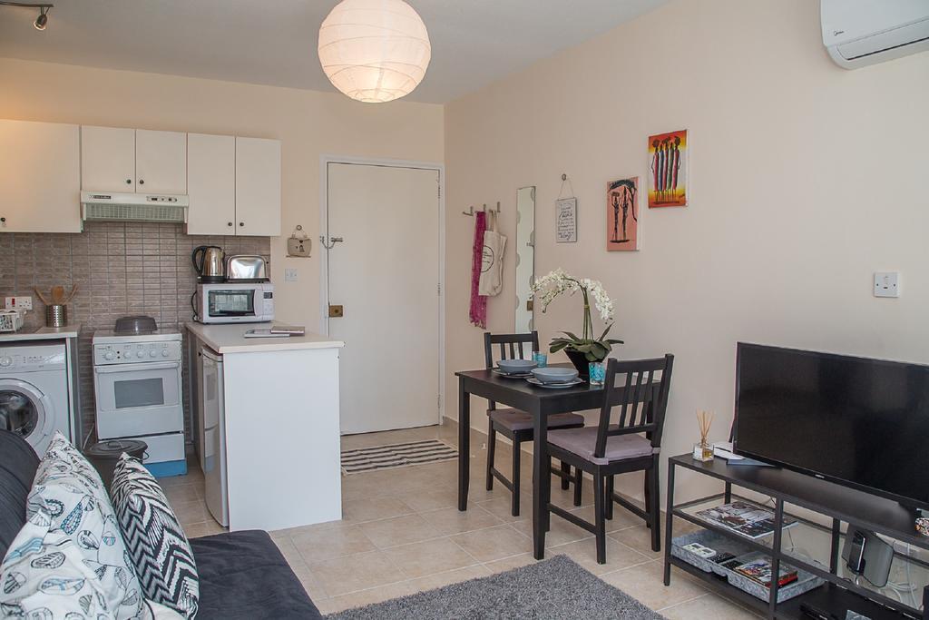 Paphos Love Hut Apartment Dış mekan fotoğraf